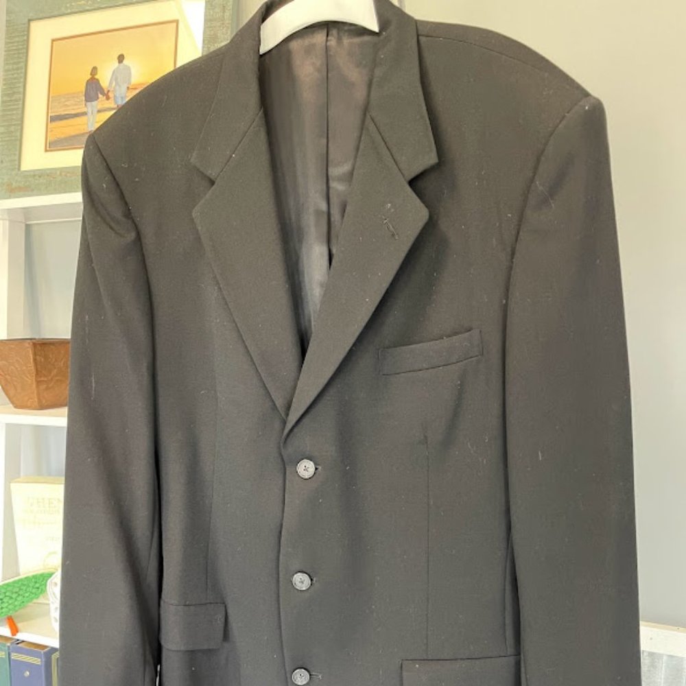 3-Button Black Roundtree & York Blazer